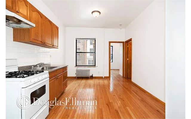 Rented by Douglas Elliman | media 50