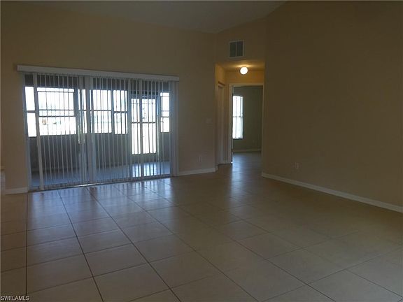 3rd image of 2204 NW 2nd Pl