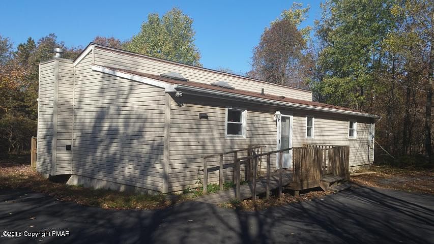 1st image of 10 Lackawanna Trl