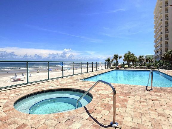 4th image of 2055 S Atlantic Ave #4