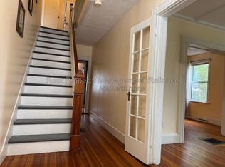 62 1/2 Essex St, Beverly, MA 01915