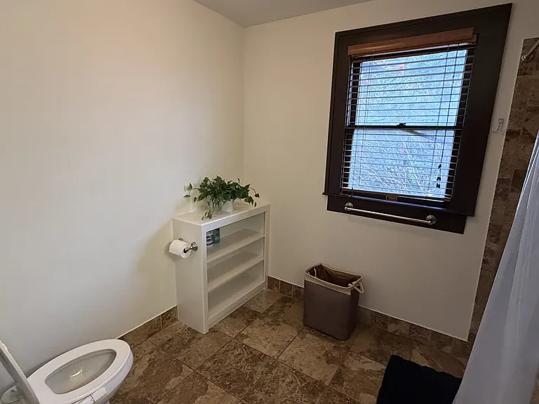 1520 Enfield Rd #C — Photo 10