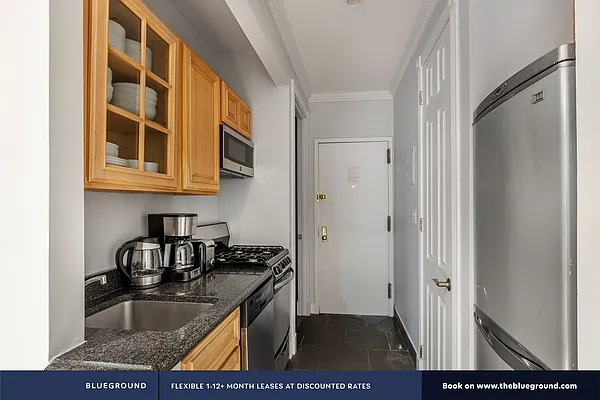 Rented by The Blueground | media 269