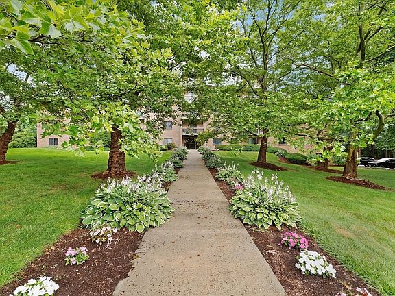 2nd image of 65 Commons Dr Unit 210