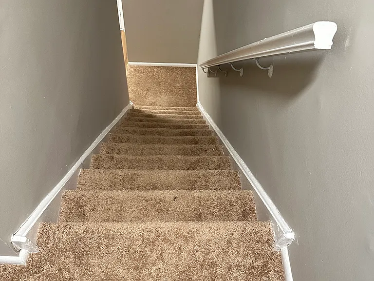 574 W Loch Lomond Dr — Photo 13