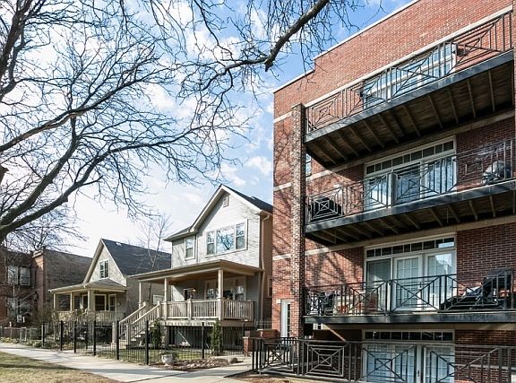 3rd image of 4310 N Richmond St APT 4