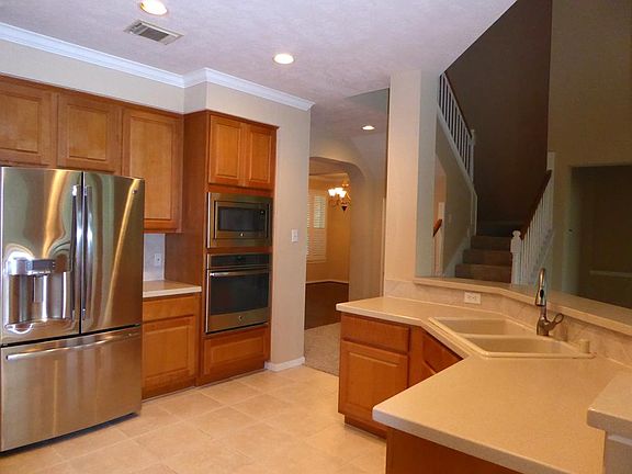 5th image of 8806 Pecan Springs Dr