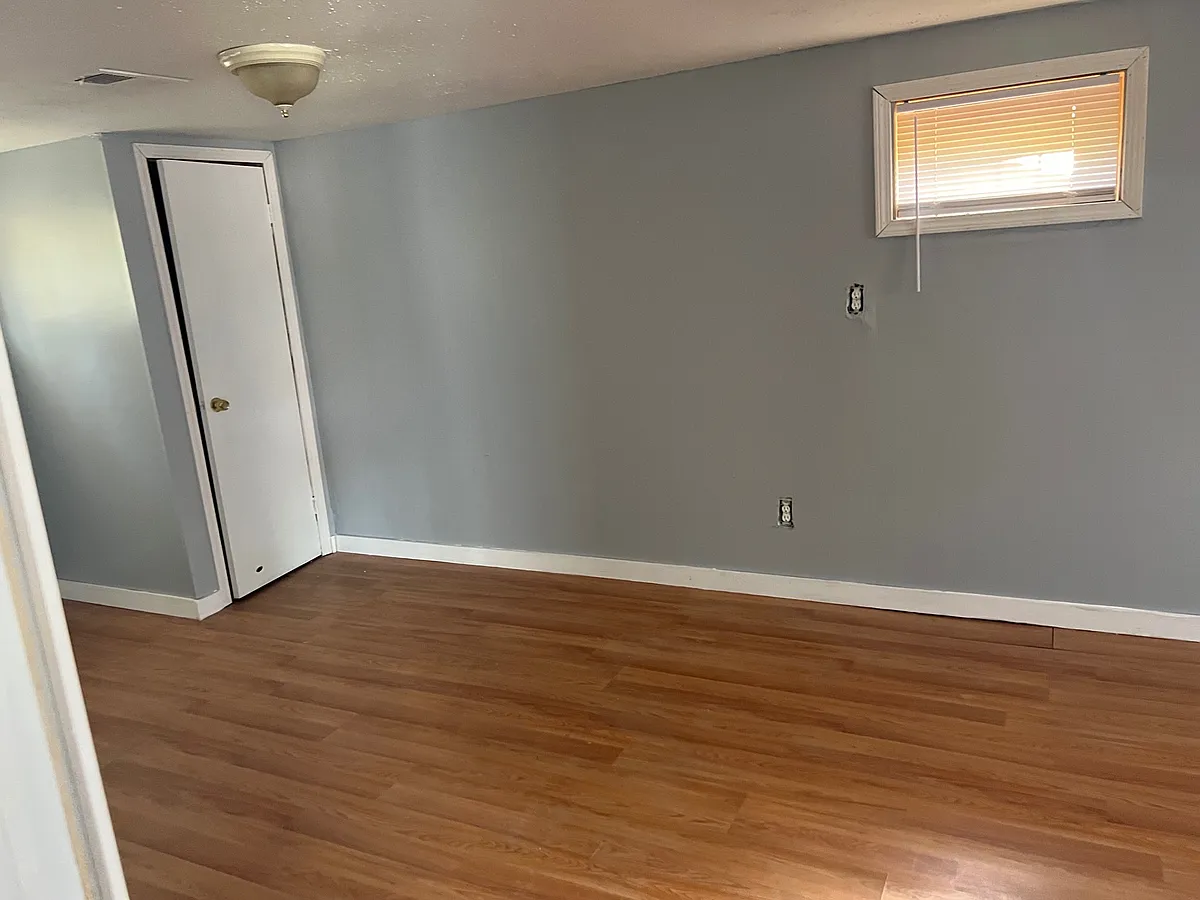 Building Photo - 439 Marlowe Ave