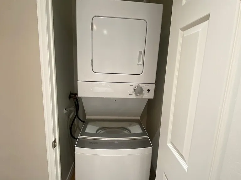55 Bloor St E #1207 — Photo 5