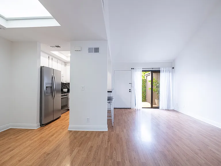7225 Shoup Ave #17 — Photo 17