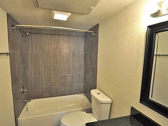 3rd image of 716-4227 Bowser Ct #716