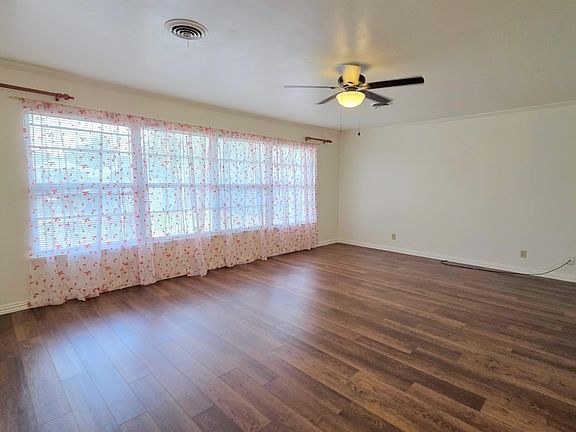 4th image of 1402 Suggett Ave