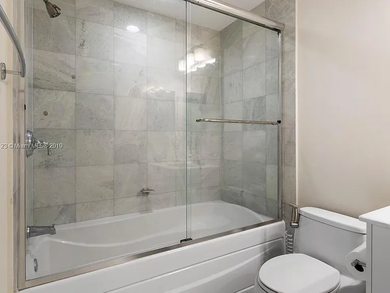 1060 Brickell Ave #601 — Photo 8