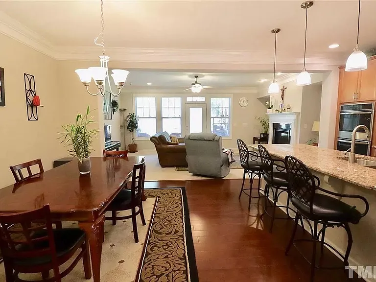 4148 Vallonia Dr — Photo 13