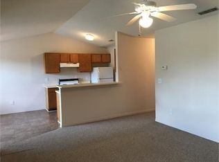 110 Summerchase Rd APT 5, Lexington, AL 35648