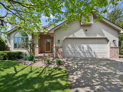 15120 Lac Lavon Dr, Burnsville, MN, 55306