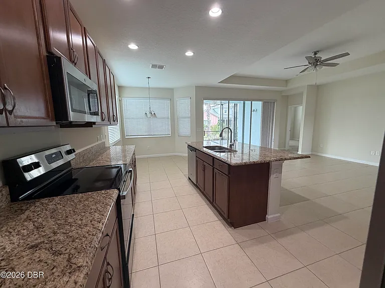 229 Sand Bar Ln — Photo 3