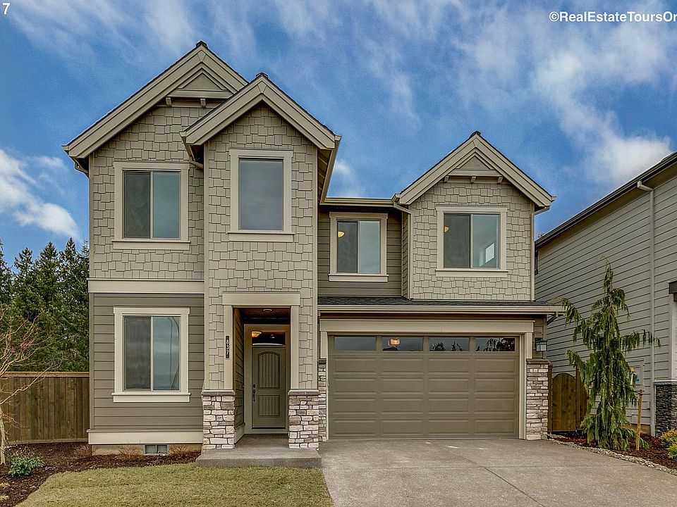 1st image of 837 SE Bacarra St