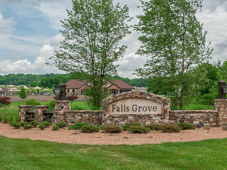 Falls Grove Community