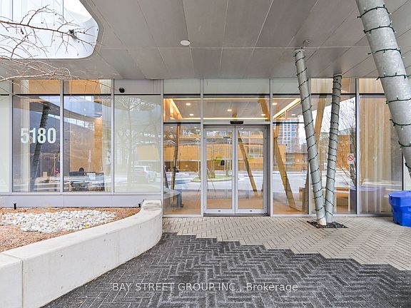 3rd image of 5180 Yonge St #Lph04