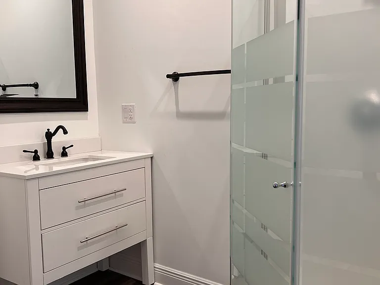 631 N Mulberry St — Photo 10