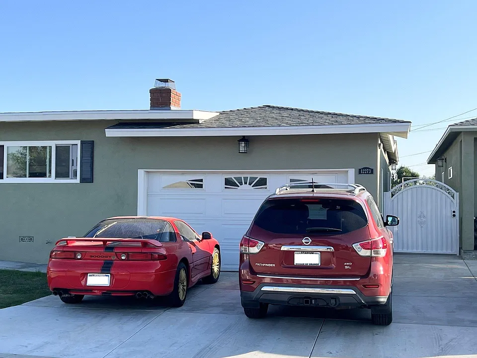 12273 Delta St
