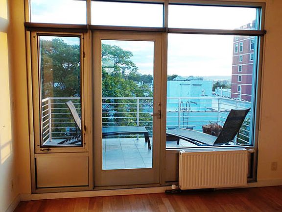 4th image of 282 21st St #10
