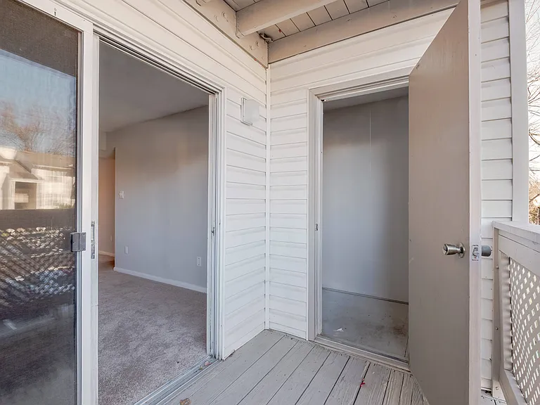 Laurel Pines — Photo 16