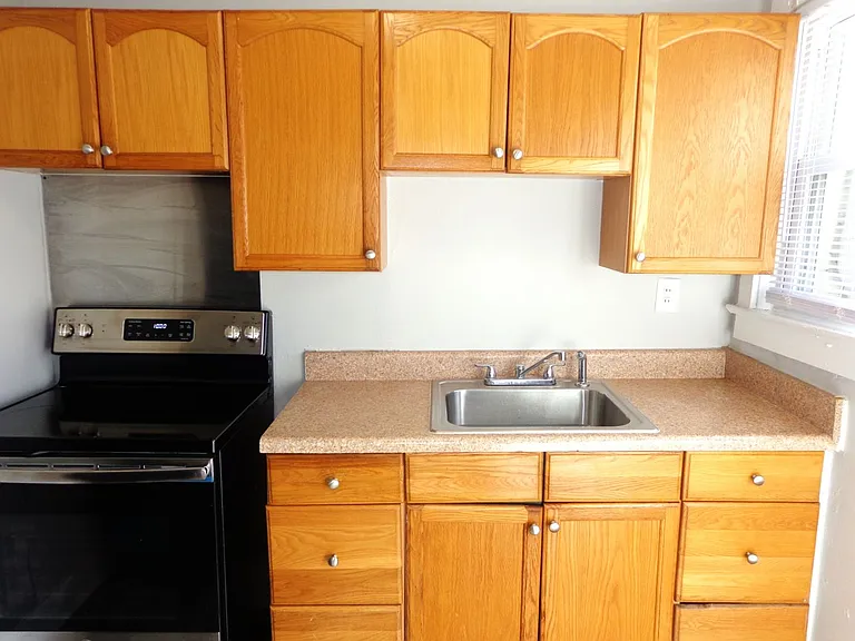 307 W Little Creek Rd #C — Photo 6