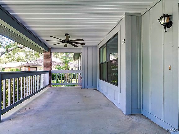 3rd image of 12 Balsam Ct S