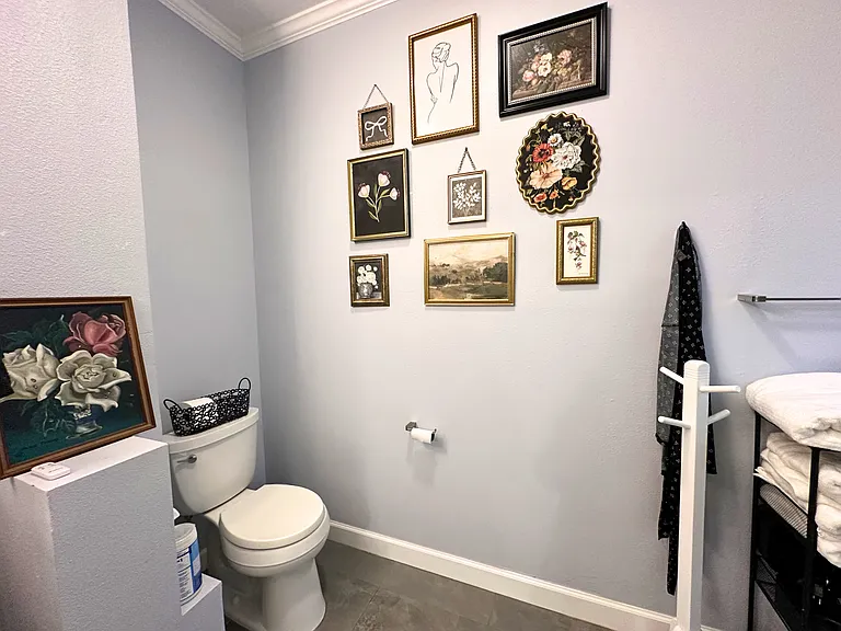 25806 Pollard Rd #205 — Photo 16