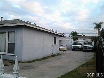 2nd image of 6723 Fry St