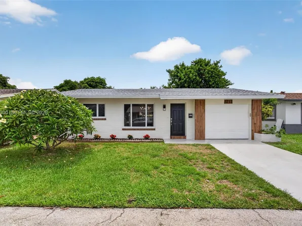 5711 NW 48th Ter, Tamarac, FL 33319