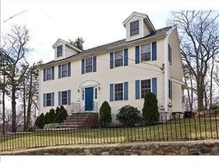 16 Myrtle Ter, Wakefield, MA 01880