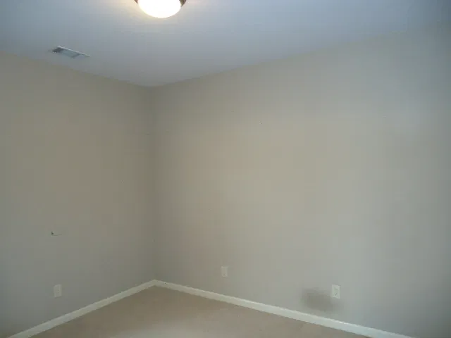 Home Available For Rent in Moody -Has Been Rented Available to View with a 48 Hour Notice! — Photo 4
