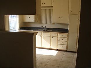 6996 Living Room