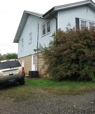621 1/2 N Canton Rd — Photo 12