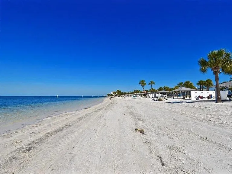 5615 Sea Turtle Ct — Photo 47