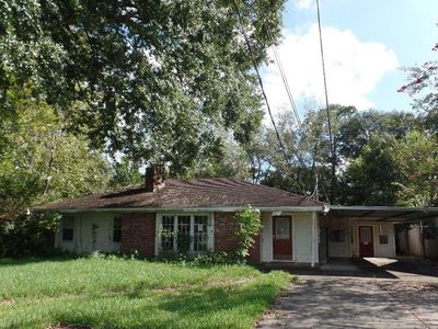 1512 10th St, Lake Charles, LA, 70601