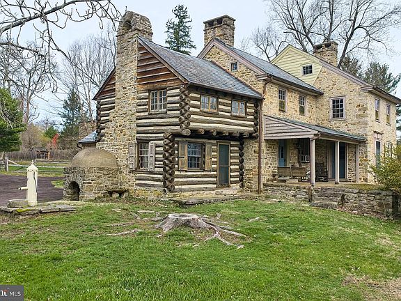 2nd image of 2519 Ash Mill Rd