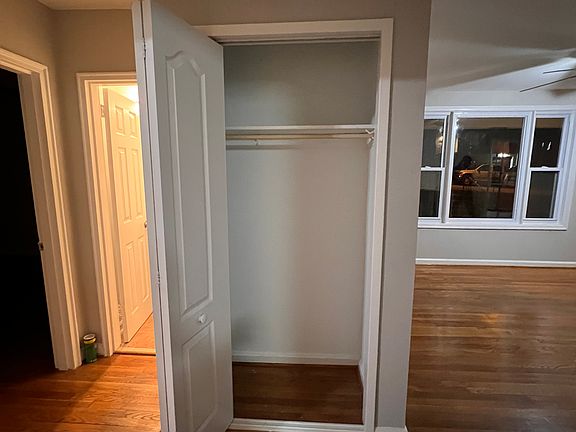 5th image of 3320 Gumwood Dr
