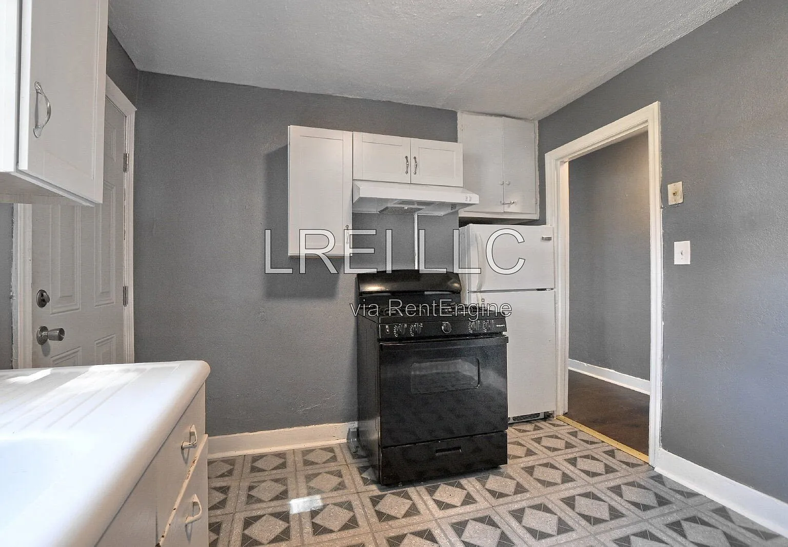 1 bed, 1.0 bath, 550 sqft, $780 — Photo 4