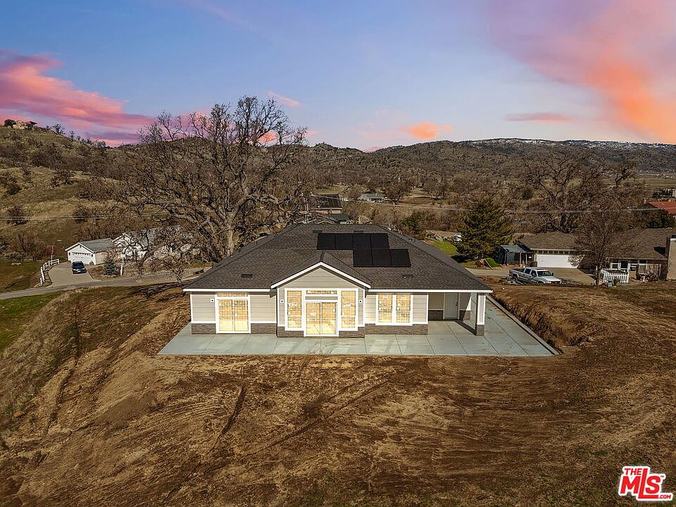 1st image of 28701 Delaware Dr