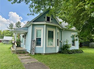 310 S Meridian St, Toledo, IL 62468
