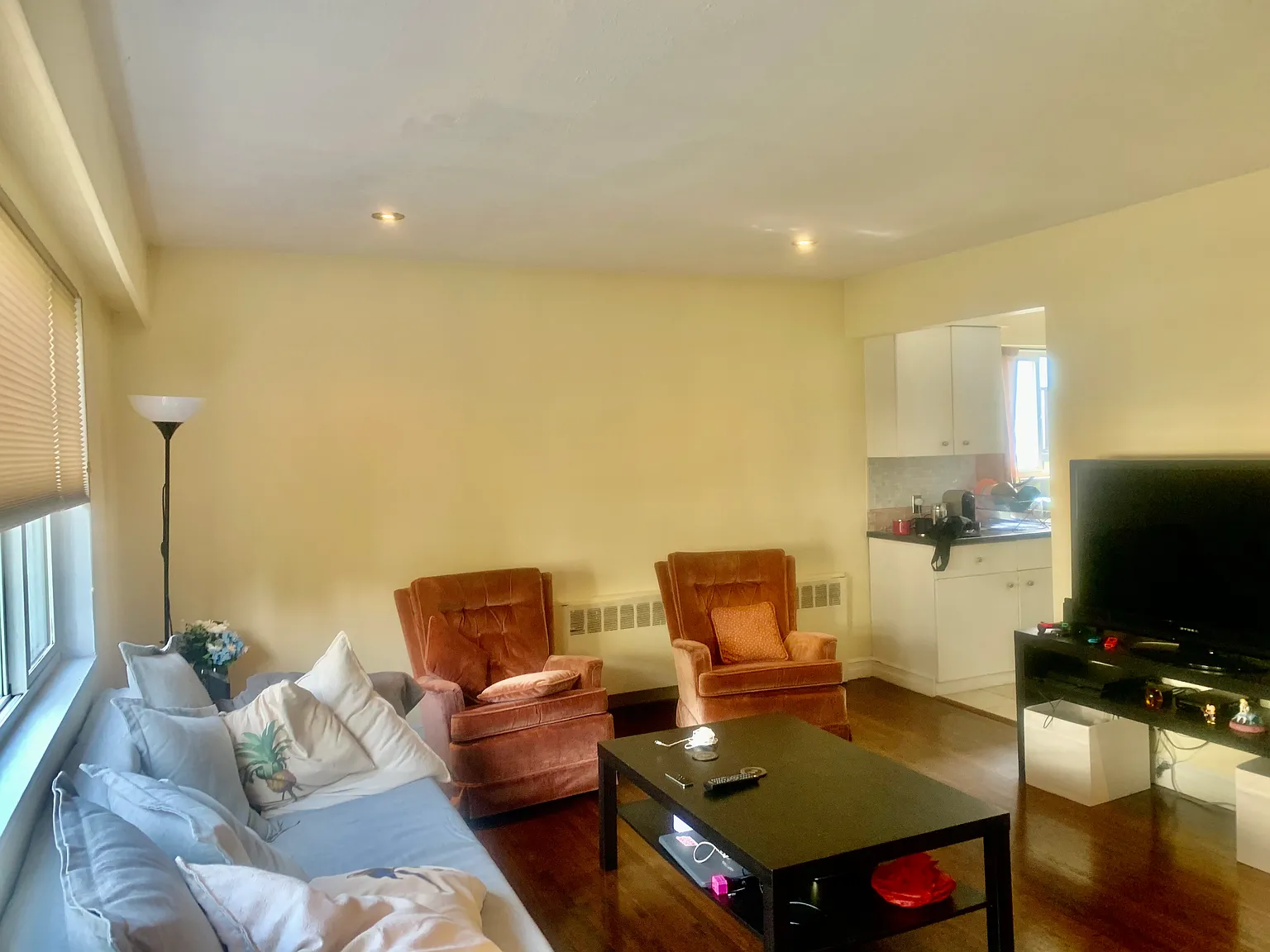 2 bed, 1000 sqft, $2,595 — Photo 4