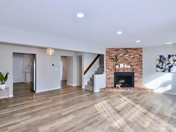 2510 Traver Blvd, Ann Arbor, MI 48105