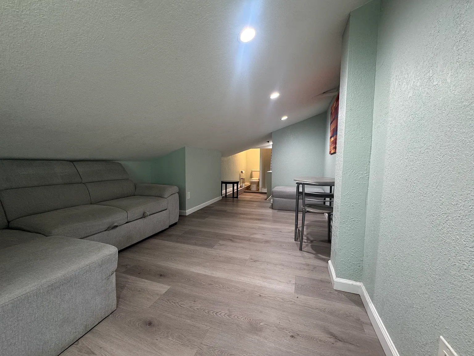 Lassenpark Cir, San Jose — Photo 3