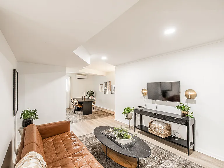 2418 McGinnis Dr #2 — Photo 2