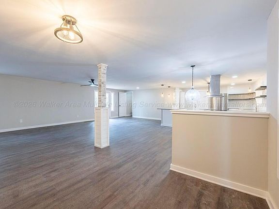 2nd image of 1042 Ripley Rd