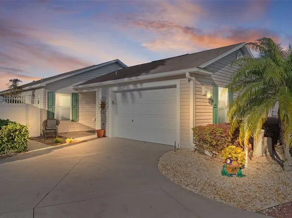 1943 Needlewood Ln, The Villages, FL 32162